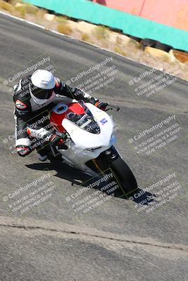 media/Oct-15-2022-TrackXperience (Sat) [[8f70b8b0be]]/Group 2/session 2 turn 3 and 4/